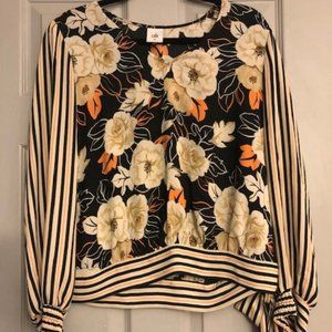 CAbi Style 4043 Enchant Long Sleeve Floral Blouse Womens size M
